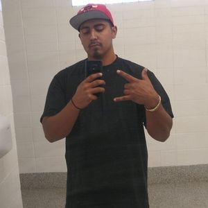 Meet your Posher, Luis